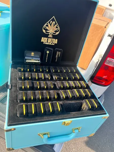 Gen 4 2G Mixed 10pc Ace Ultra Premium Carts vape product