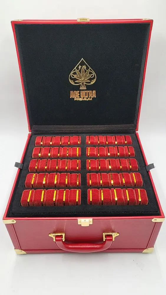 Love Edition — 100 PCS Master Box